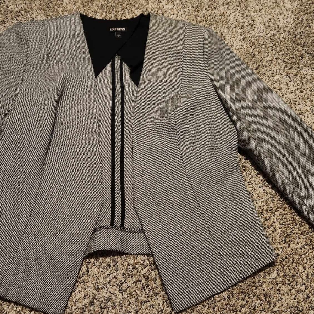 Express blazer size 8